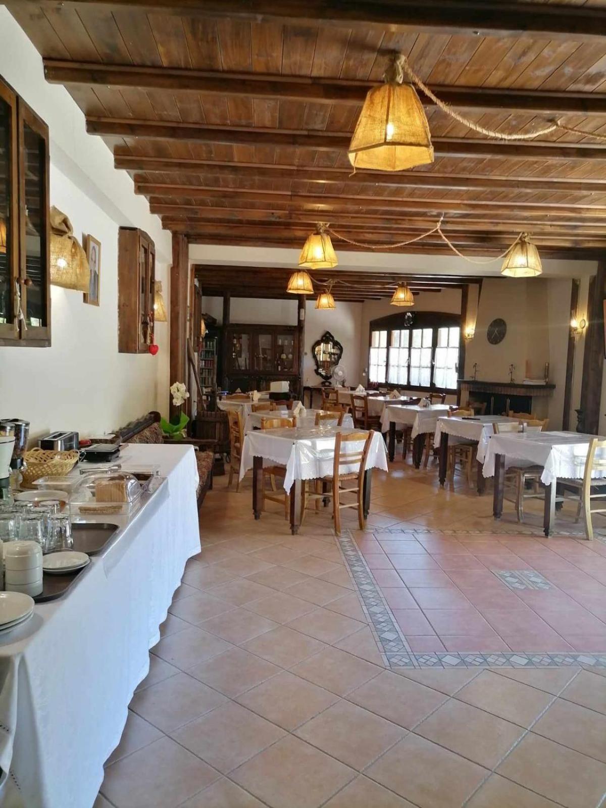 Allotino Hotel - Cafe & Snacks Langádia Kültér fotó